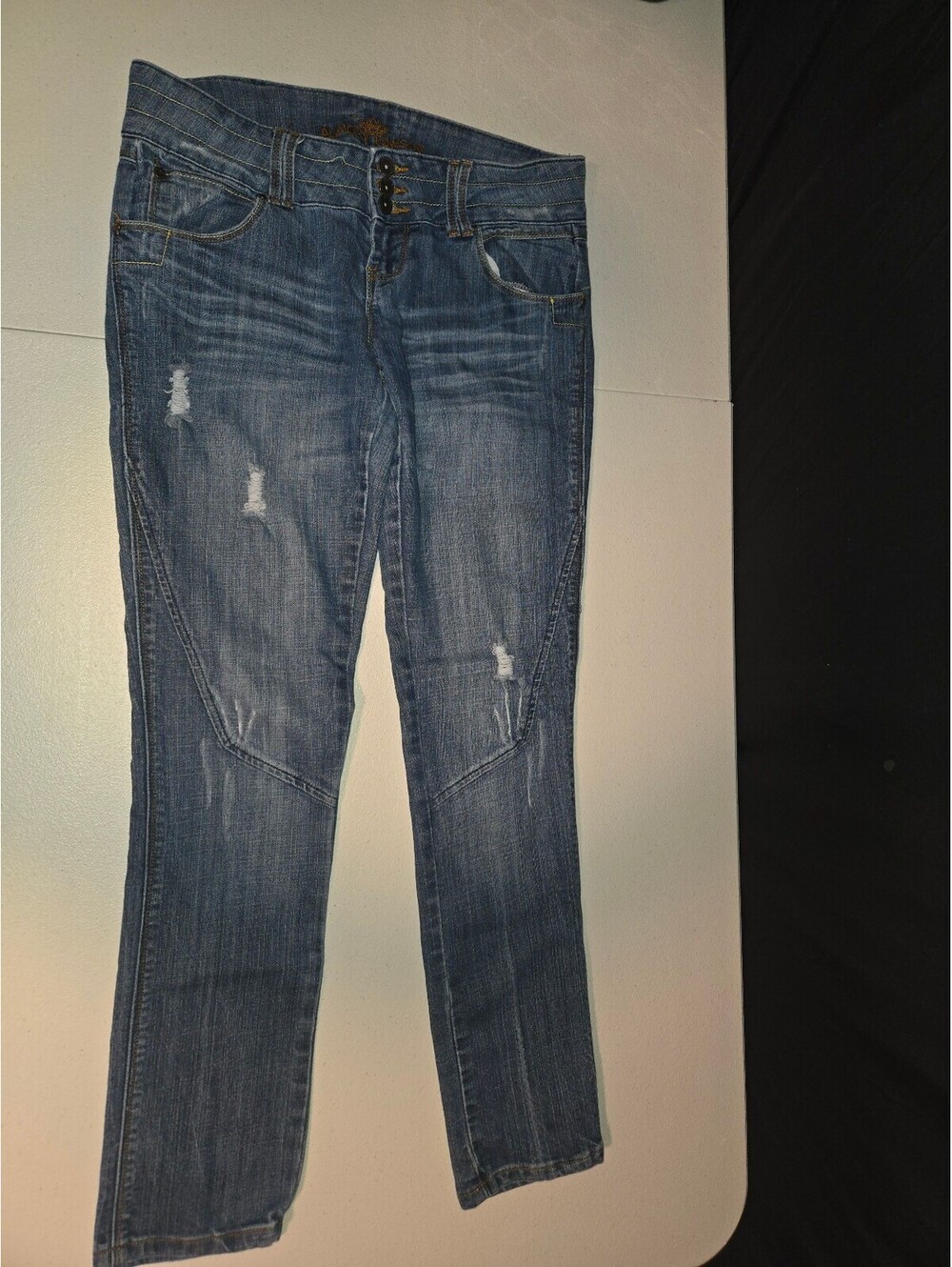 Almost Famous Women's Distressed Blue Denim Jeans Size 11